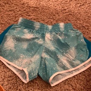 Blue Nike shorts size youth extra-large